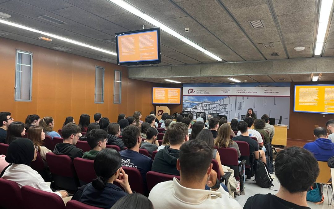Impulsem el debat sobre els desplaçaments ambientals en una jornada pionera
